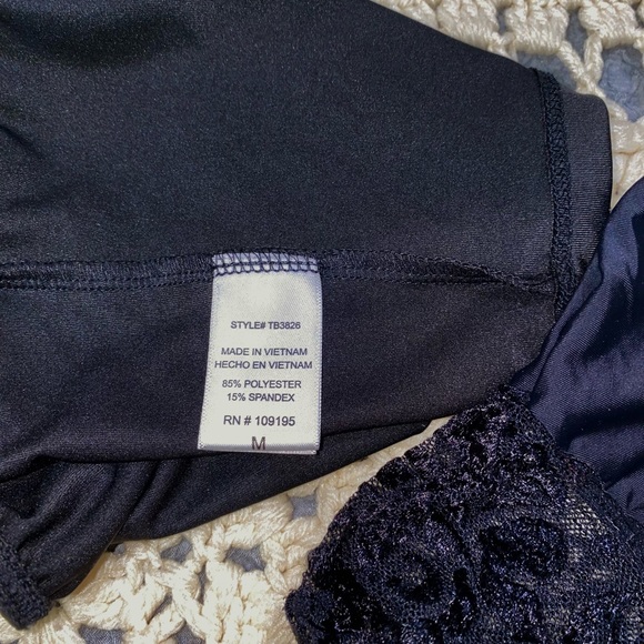 Live J tube top M color black - comes with panties underwear-Showing n photo - Picture 10 of 15